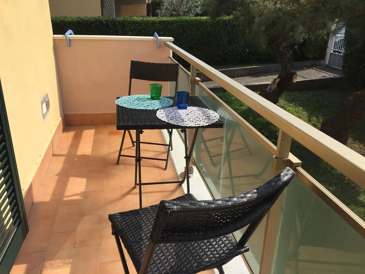 Сasa de vacaciones Belvilla By Oyo Altra Scogliera Carrara Italia